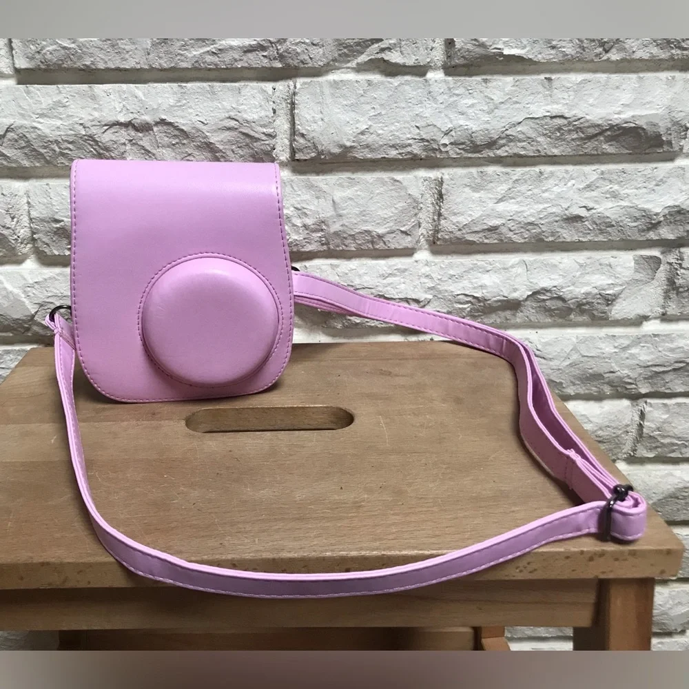 Fuji film instax mini 26 PURSE with accessories